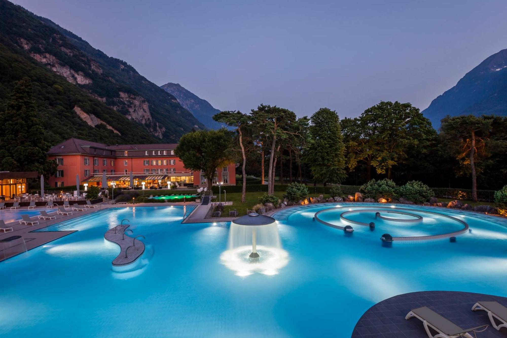 होटल Grand Des Bains Lavey-les-Bains